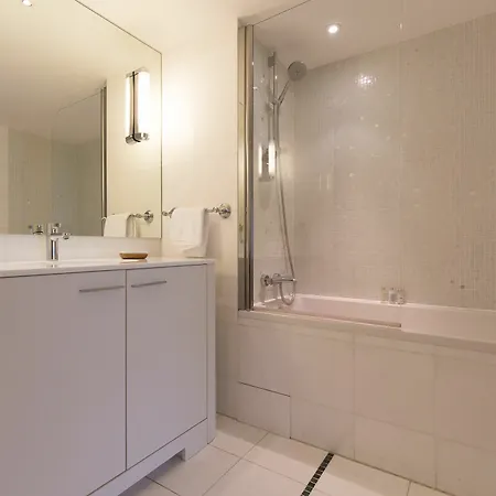 Apartment Carlton Riviera