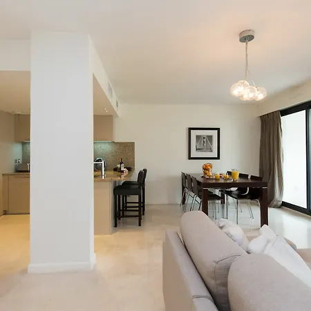 Apartment Carlton Riviera