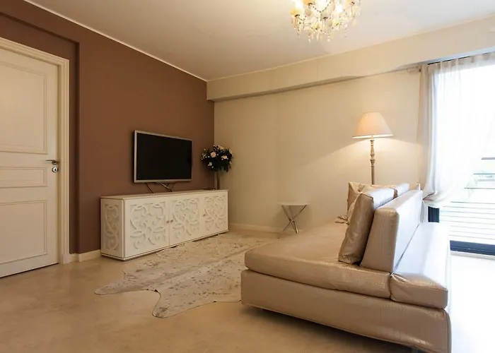 Carlton Riviera Apartman *
